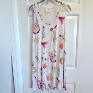 SOMA 🍷 Cocktail Print Sleeveless Nightgown / Panamas